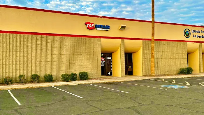 T&E Phone Repair - Camelback Rd | Glendale, AZ 2