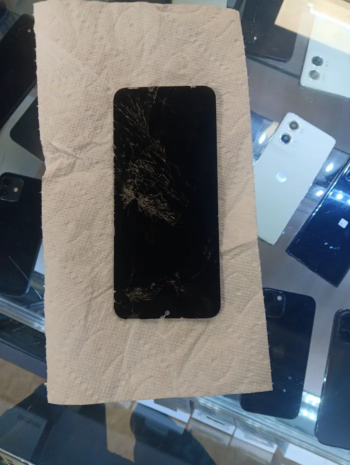 Cellular & tech | cell phone repair shop in Phoenix 7