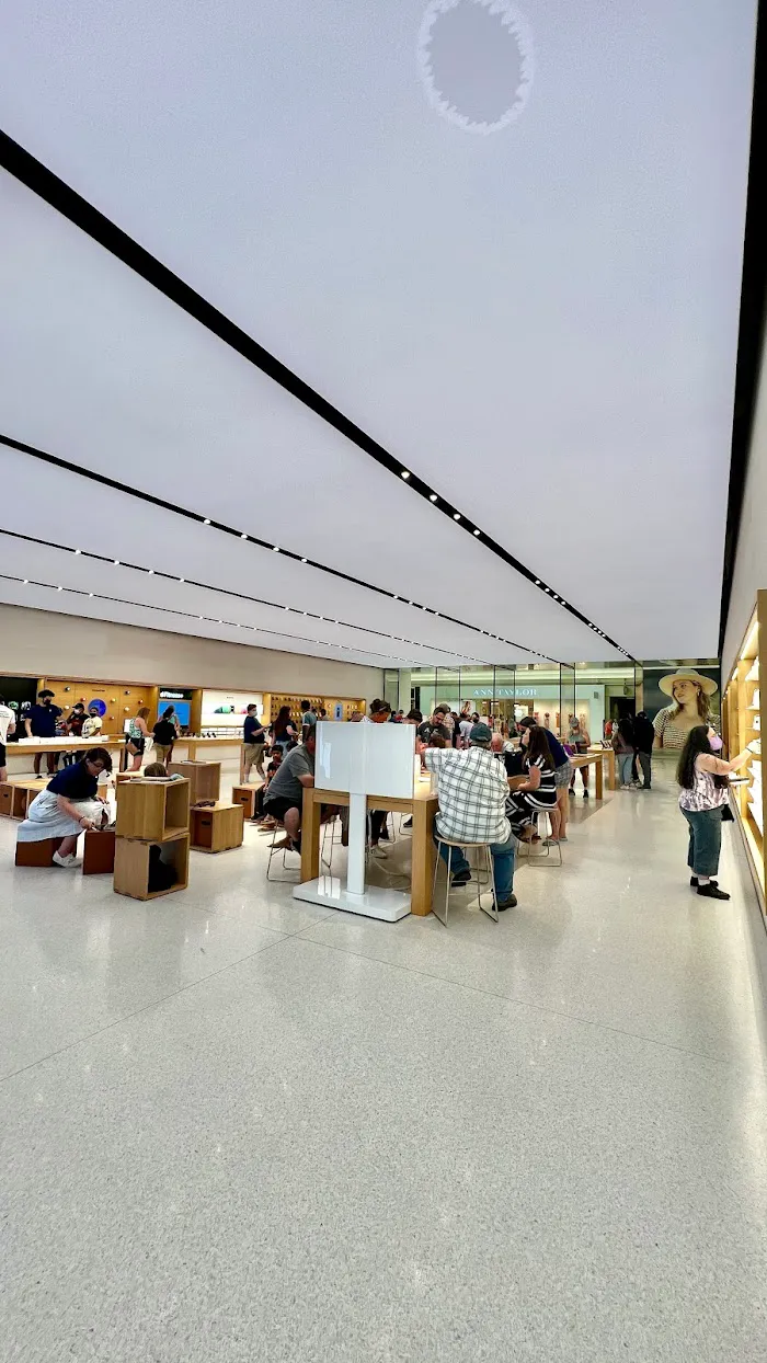 Apple Oxmoor 7
