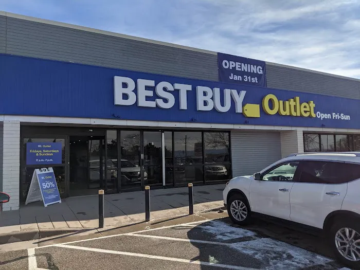 Best Buy Outlet - Aurora 2