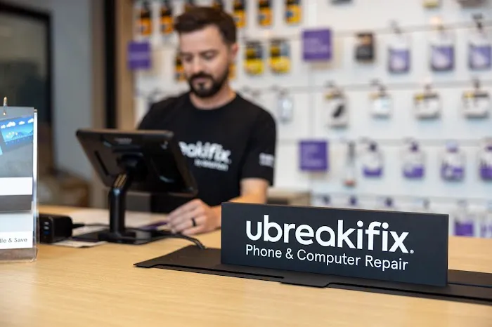 uBreakiFix - Phone and Computer Repair 6