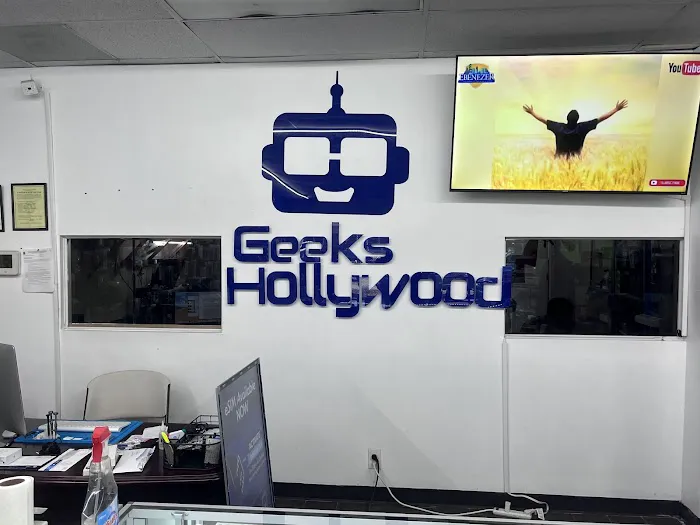 Geeks Hollywood 3