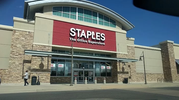 Staples 9