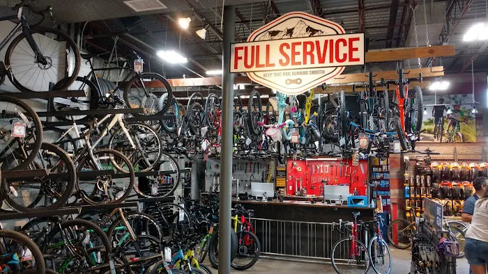 Full Cycle Bikes & Colorado Multisport 4