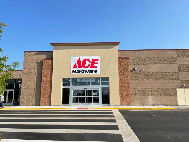 Coal Creek Ace Hardware 4