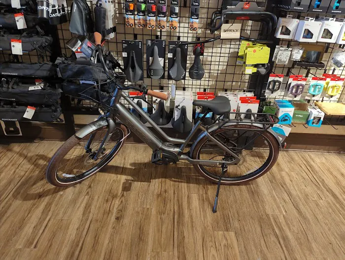 Longmont Bicycle Company & Front Range eBikes 0