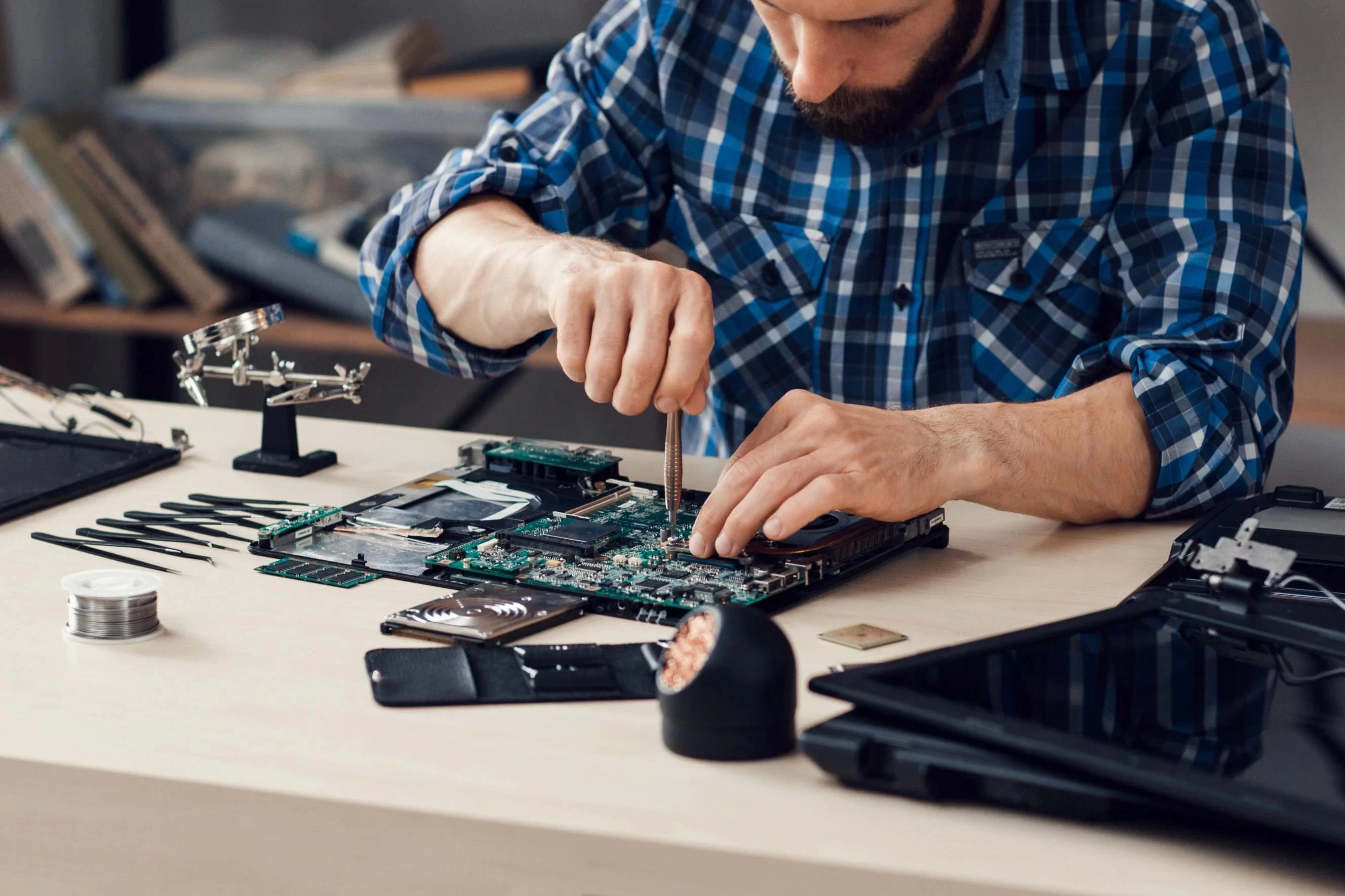 Local Repair Experts Near Me for Electronics: Fast and Reliable Services