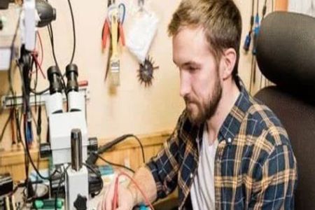 Electronics Repair for Broken Computer Screens – Expert Screen Repair Services