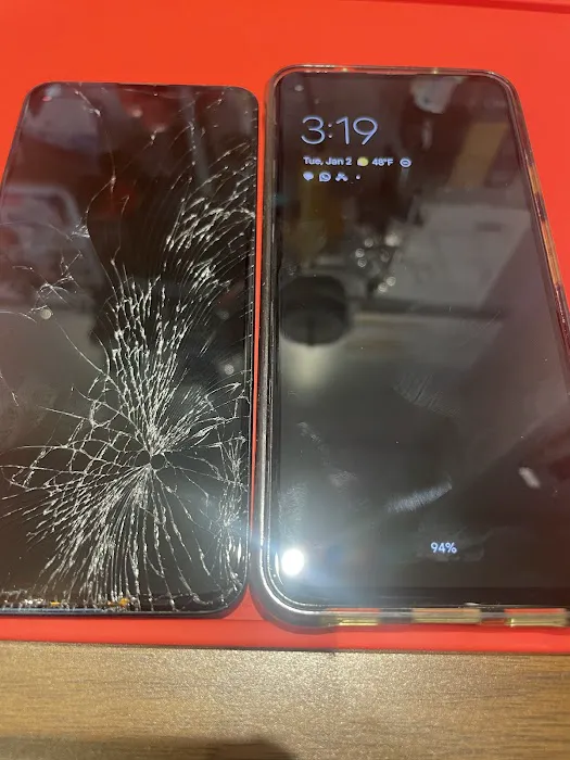 uBreakiFix - Phone and Computer Repair 9