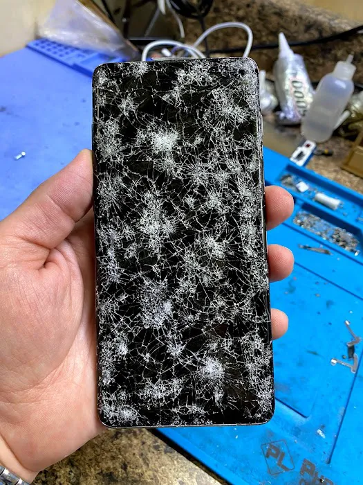 WeFixMax Computer And Phone Repair - MaxisPlay 5