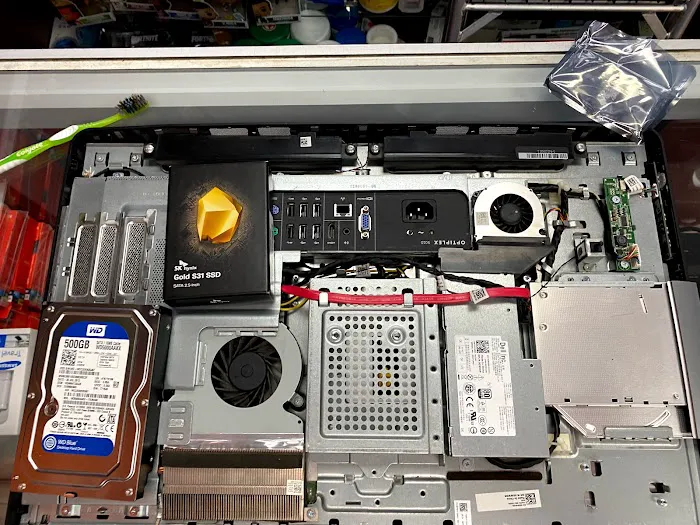 WeFixMax Computer And Phone Repair - MaxisPlay 3
