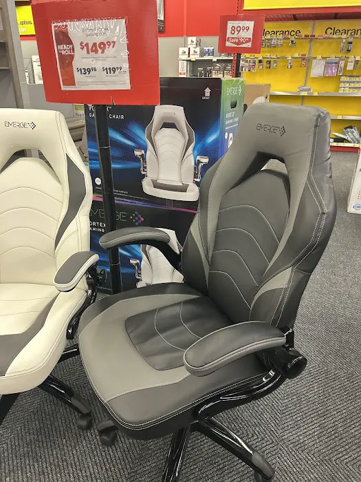 Staples 2