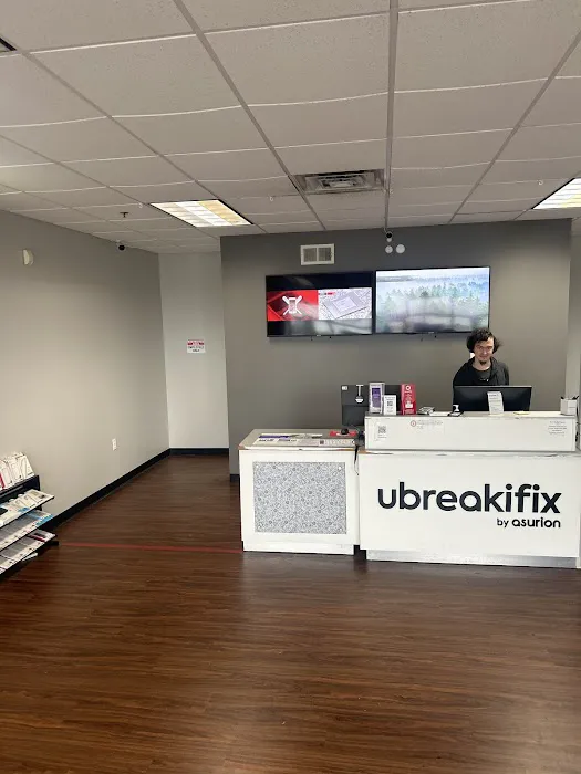 uBreakiFix - Phone and Computer Repair 5