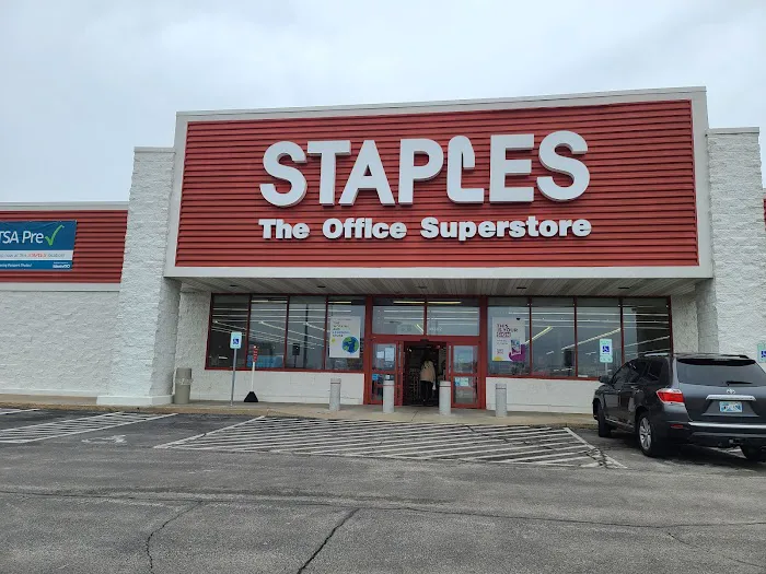 Staples 6