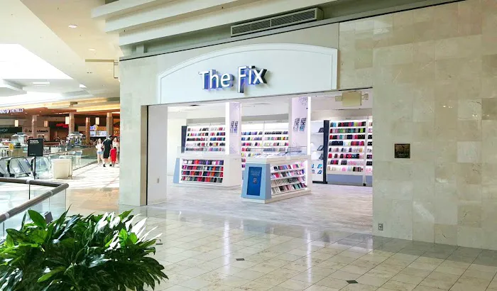 The Fix - Woodland Hills Mall 1