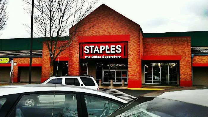 Staples 5