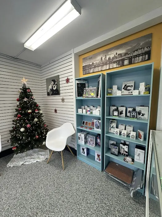 iFix Electronics Phone and Computer repair 4